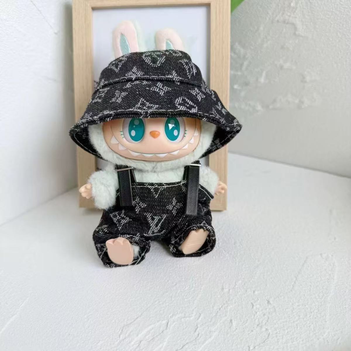 (Designer) Doll Clothes Suitable for labubu (NO Doll)