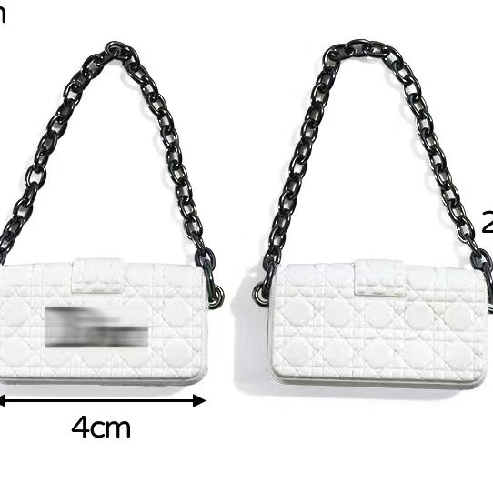 Labubu mini bag(small pendant)